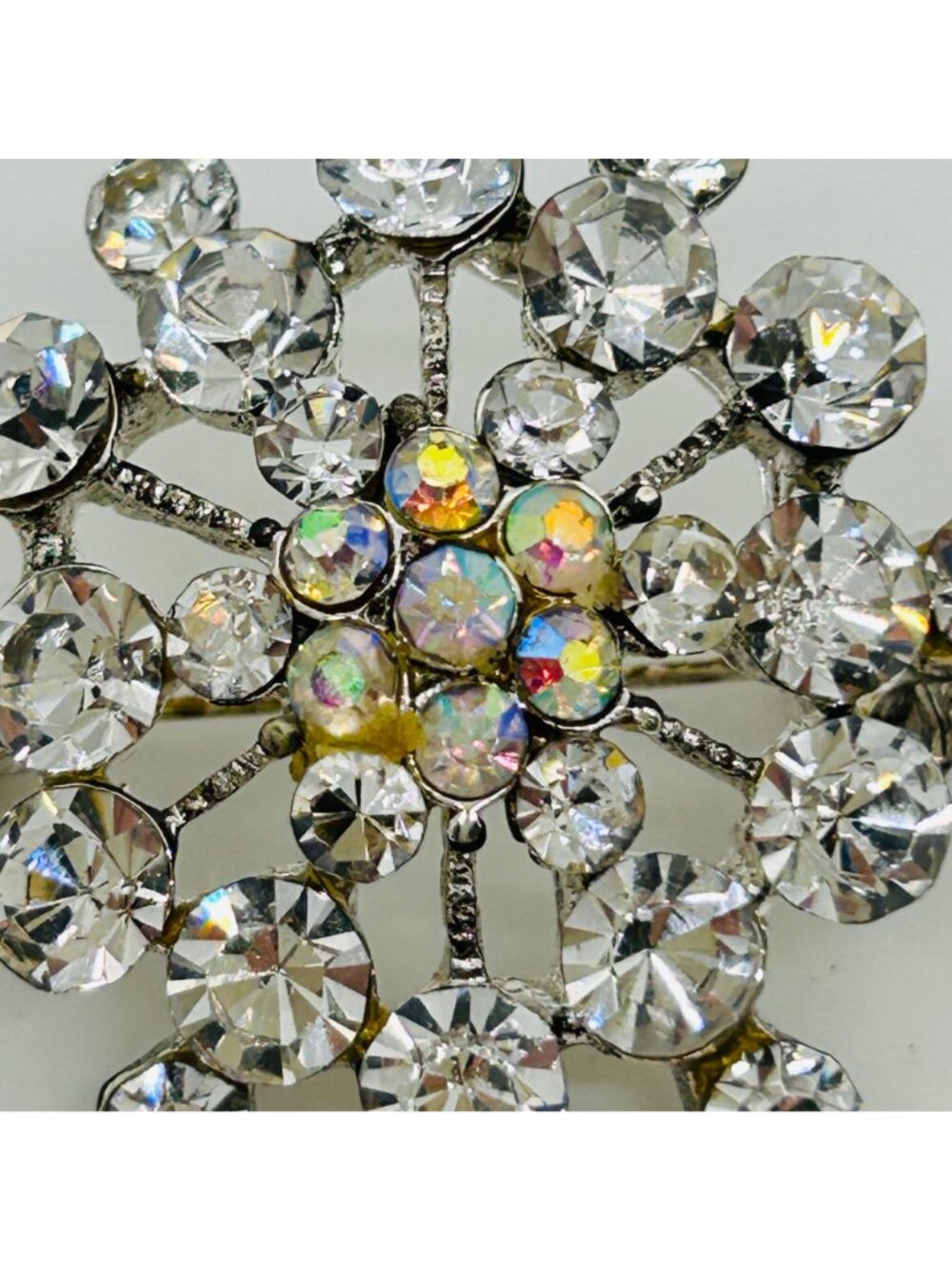 Rhinestone Starburst Snowflake Brooch Aurora Borealis Silver Tone Clear Vintage - Picture 3 of 12